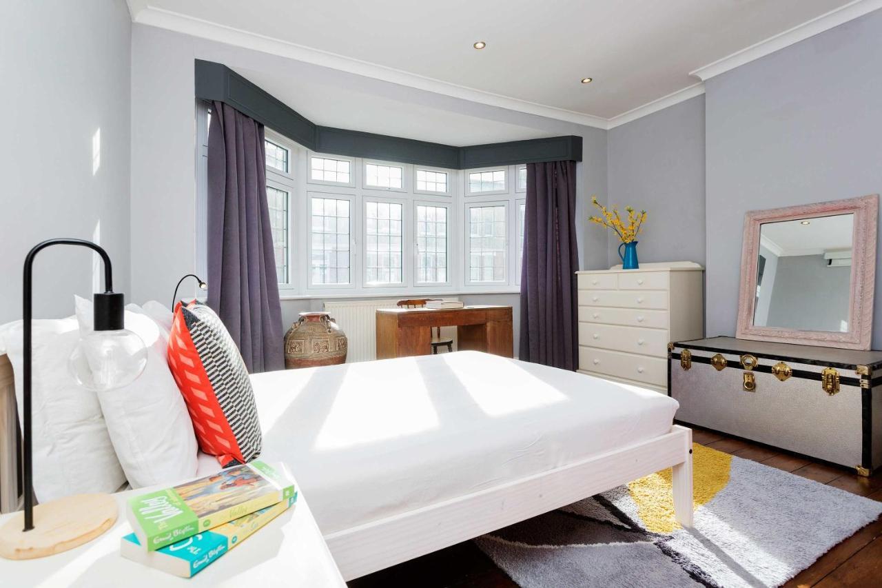 Veeve - Wimbledon Wildflower ลอนดอน ภายนอก รูปภาพ